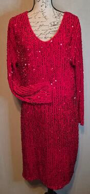 Women's Glamorous "IN'VOLAND" Vibrant Red V-neck Long Sleeve Sequined Dress 16W